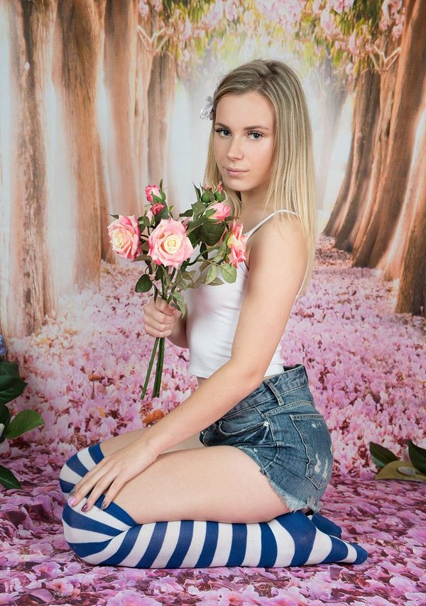 Ритуся, 24